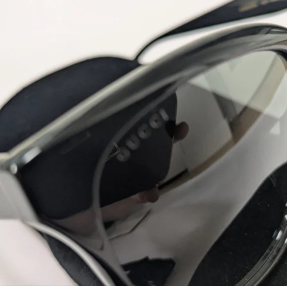 Gucci Women Square Sunglasses GG0800SA 001 Black/Grey Lens 56mm Authentic - Picture 5 of 10